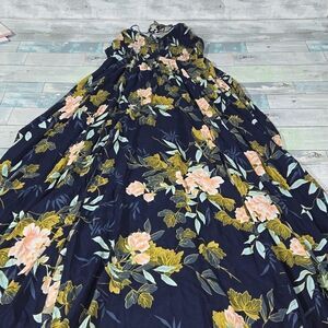 Aakaa Floral Print Slit Halter Maxi Dress sz Medium NWT